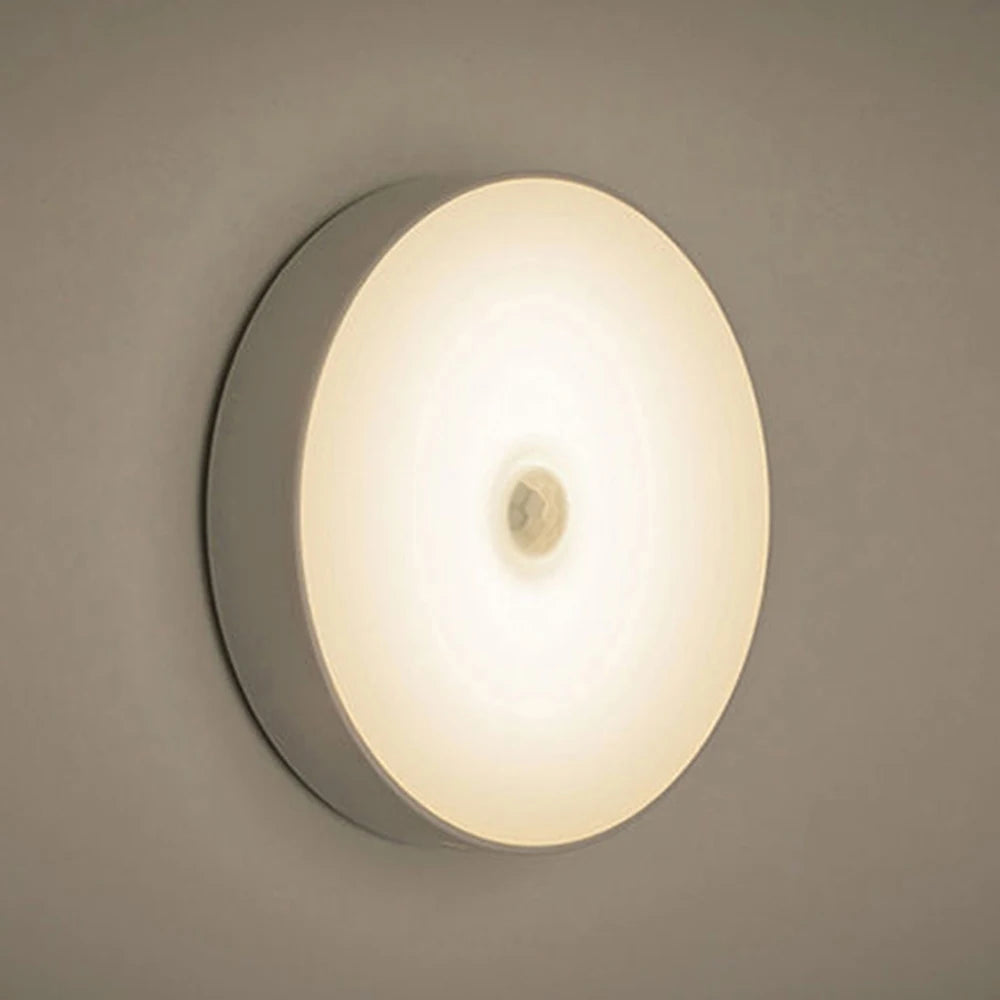 USB Rechargeable LED Night Light - Motion Sensor - Magnetic attachement